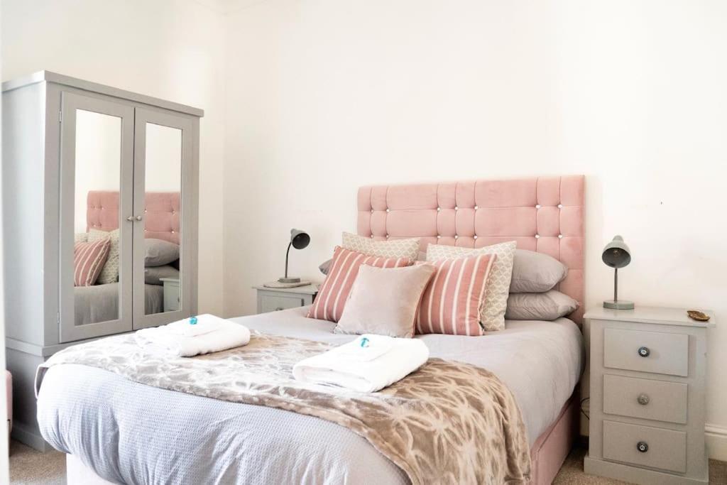 Penarth/Cardiff Bay: Deluxe Flat: 10 Mins To City! 외부 사진
